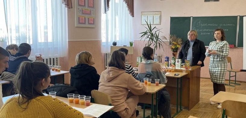 Майстер-клас «Органолептична оцінка якості соків»